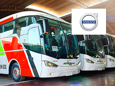 La empresa 20 de Junio incorpora buses Volvo para el transporte del personal de minería